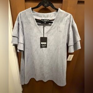 NWT Joh Apparel top so S